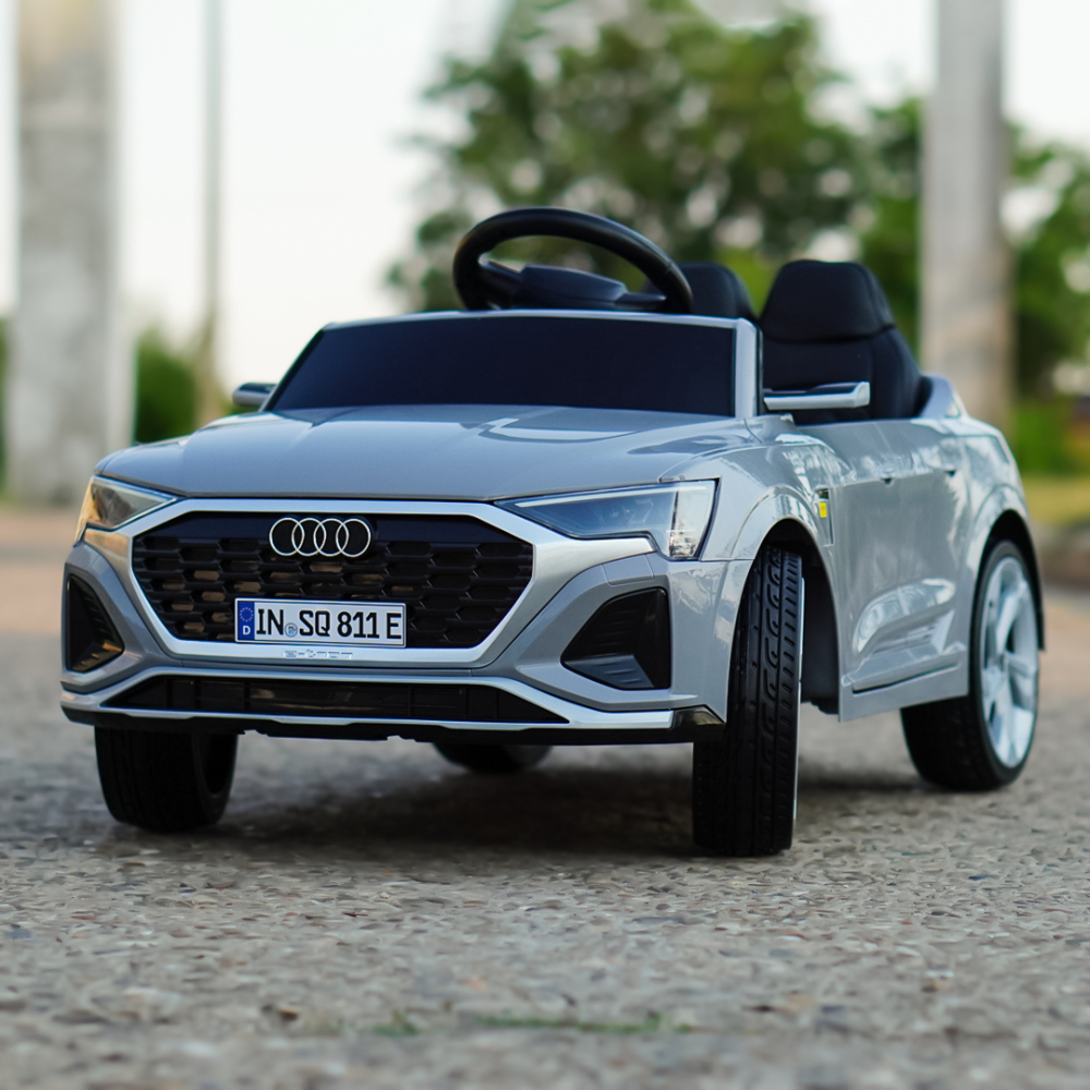Masinuta electrica Audi SQ8 pentru copii 2-5 ani [4]
