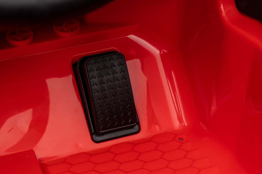 Bmw M4, cu o putere de 90W la tensiune de 12V [39]