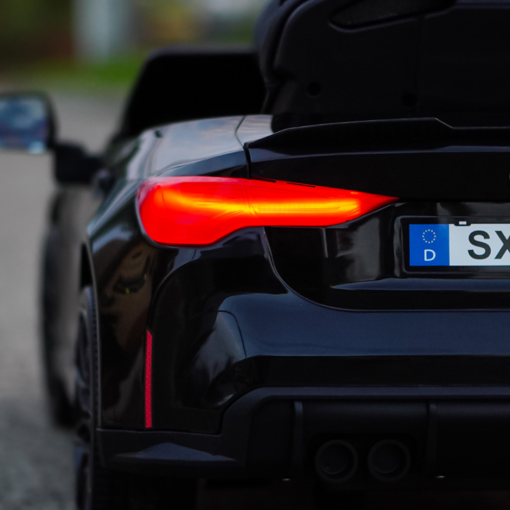 Masinuta electrica pentru copii, Bmw M4 premium [16]