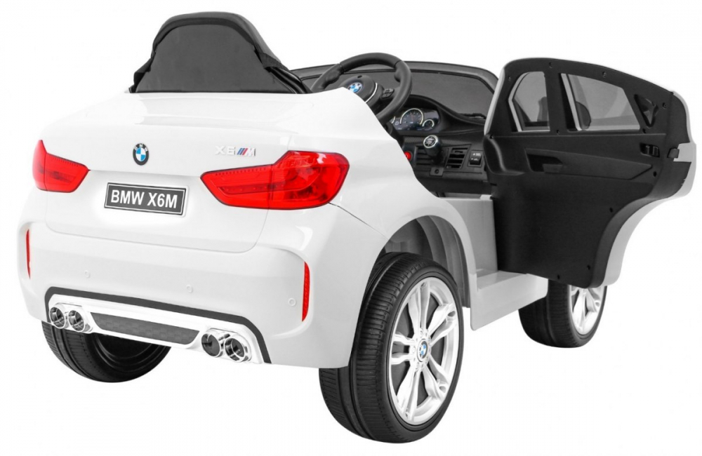 BMW X6M alb, o masinuta electrica destinata copiilor intre 2 si 6 ani [11]