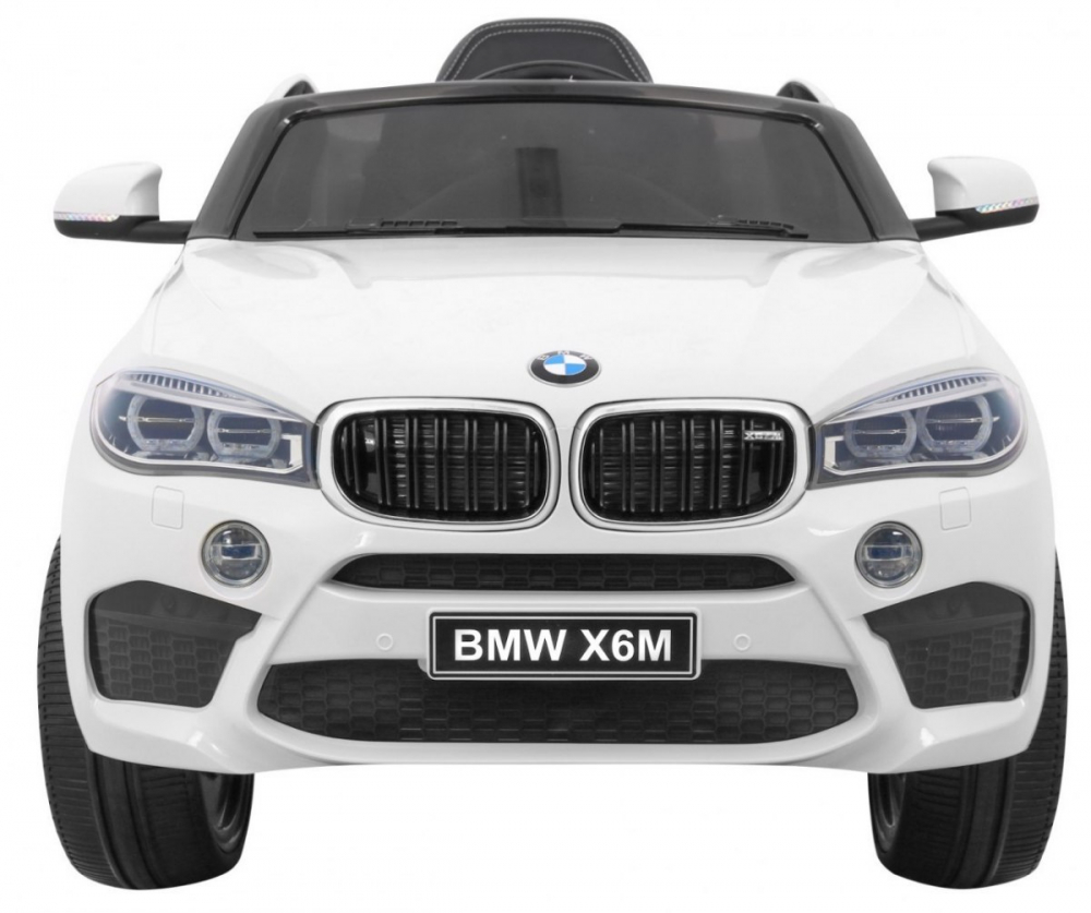 BMW X6M alb, o masinuta electrica destinata copiilor intre 2 si 6 ani [18]