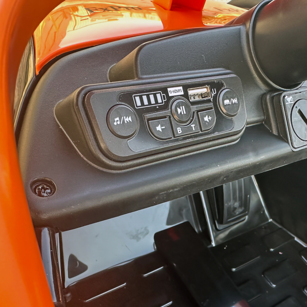 Masinuta electrica pentru copii, Formula 1 McLaren Racing 70W 12V, cu scaun tapitat [15]