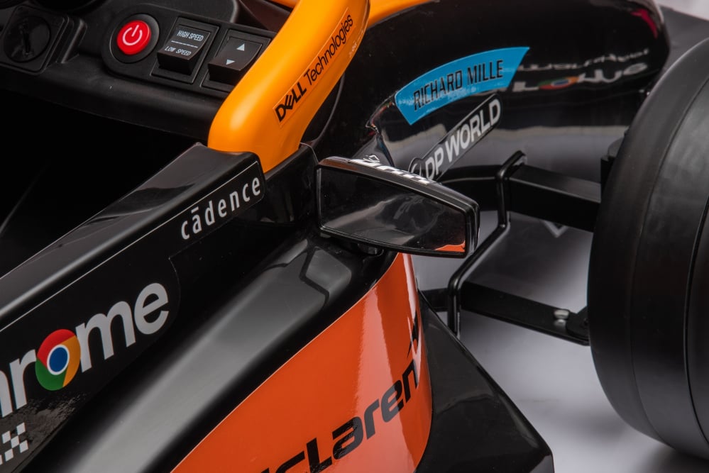 Masinuta electrica pentru copii, Formula 1 McLaren Racing 70W 12V, cu scaun tapitat [45]
