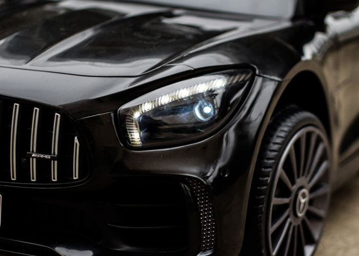 Masinuta electrica pentru copii Mercedes-Benz AMG GT-R 50W 12V culoare Negru [14]