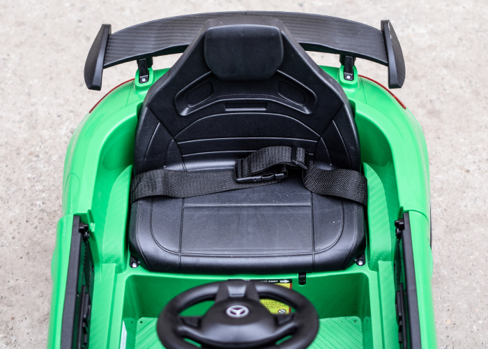 Masinuta electrica pentru copii Mercedes-Benz AMG GT-R 50W 12V culoare Verde [16]