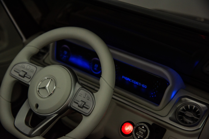 Masinuta electrica Mercedes EQG 140W premium [24]