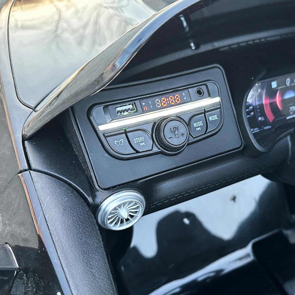 Masinuta electrica pentru copii Mercedes SL63 [17]