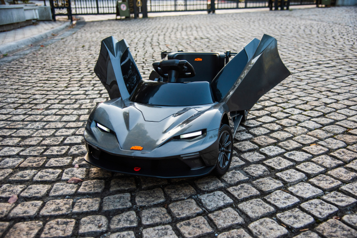 Masinuta electrica pentru copil 2-6 ani, KTM 90W 12V 7Ah echipare Premium culoare Gri [14]