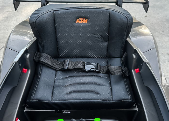 Masinuta electrica pentru copil 2-6 ani, KTM 90W 12V 7Ah echipare Premium culoare Gri [11]