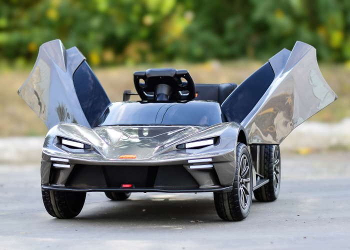 Masinuta electrica pentru copil 2-6 ani, KTM 90W 12V 7Ah echipare Premium culoare Gri [2]