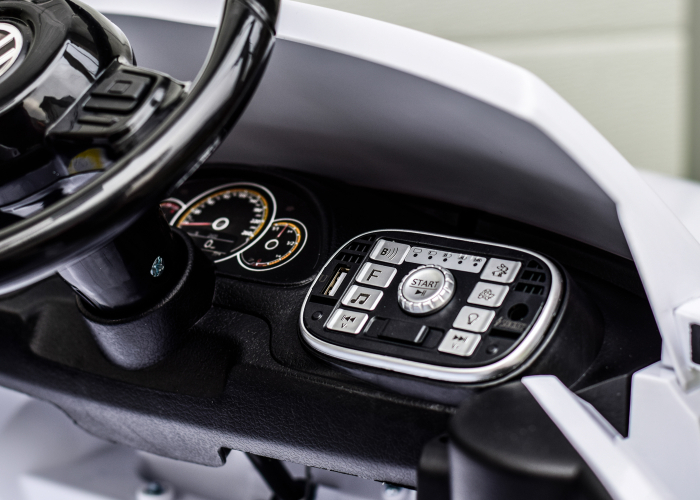 Masinuta electrica VW Beetle Dune 35W 6V, functie de leganat, bluetooth culoare Alba [12]