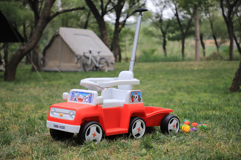 Masinuta pentru copii 4 in 1, Kinderauto FunnyBunny 60W 6V, cu telecomanda si remorca, rosie [2]