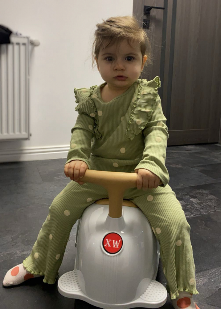Masinuta premergator fara pedale, Kinderauto BabyCar, alb [3]