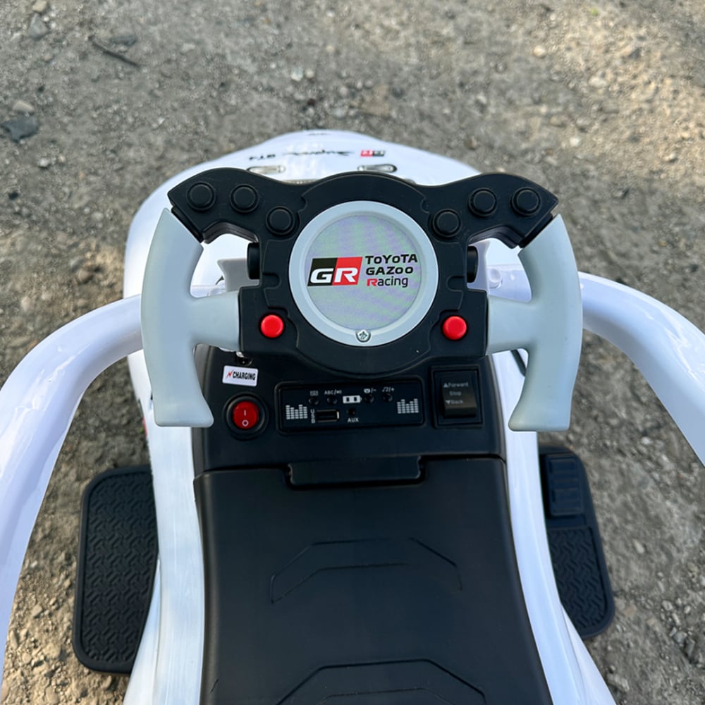 Masinuta electrica cu maner pentru copii, 3 in 1, Toyota GR Supra GT4, pentru copii 1-3 ani, 30W, 6V, alba [12]