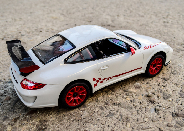 Masinuta RC cu telecomanda Porsche 911 GTS RS [7]