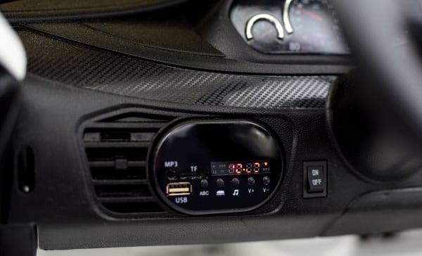 Masinuta electrica BMW X6M 2x35W 12V PREMIUM #Alb [8]