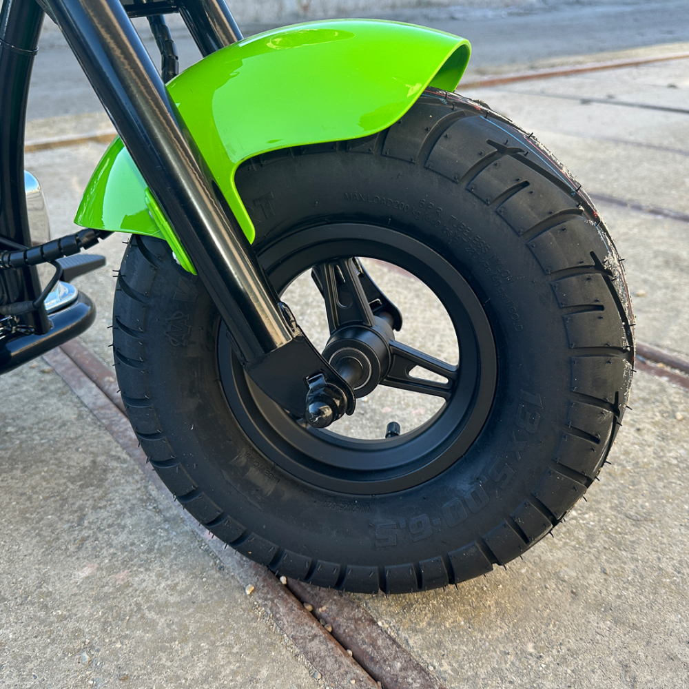 Motocicleta pentru copii intre 5 si 9 ani, Kinderauto Old School, 300W, 24V, cu roti gonflabile, scaun tapitat, premium, verde [17]