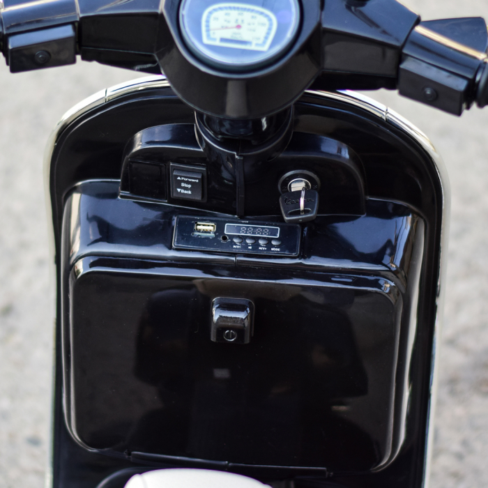 Scuter electric pentru copii Piaggio PX150, 70W, 12V, roti moi si scaun tapitat, echipare Premium, negru [11]