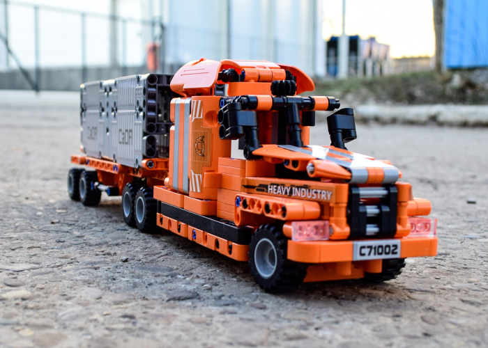 Set constructie pentru copii din 634 piese, 10 in 1 CADA, Camion de jucarie sau alte 9 utilaje [6]