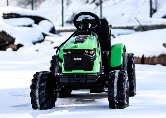Tractoras electric Kinderauto 720-T 90W 12V 10 Ah cu remorca, PREMIUM culoare Verde [4]