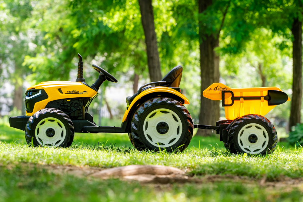 Tractoras electric pentru copii, Kinderauto 1804, 90W, 12V 10Ah, cu remorca basculabila, galben [4]