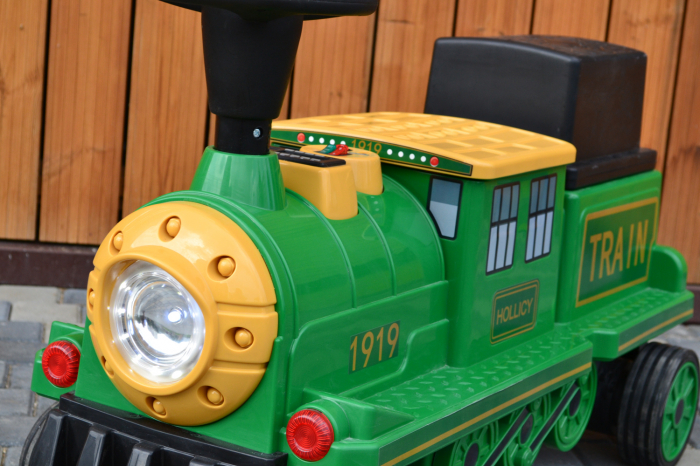 Trenulet electric pentru copii SX1919 verde, cu 2 locuri, roti moi si music player integrat. [7]