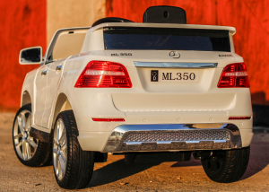 Masinuta electrica Mercedes ML 2x25W pentru copii [2]