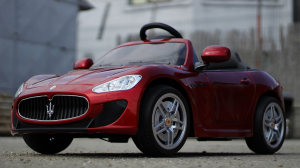 Masinuta electrica copii Maserati kids rosu, 2x35W [3]