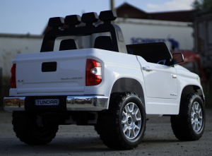 Masinuta electrica pentru copii Toyota Tundra, alba [5]
