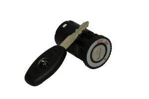 Contact cu cheie pentru masinuta electrica #McLaren