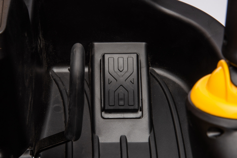 Excavator electric pentru copii Kinderauto X7, 110W, 12V-12Ah, scaun tapitat, telecomanda, galben [32]