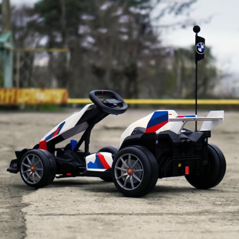 Kart electric pentru copii  BMW Motosport  putere 500W, sasiu ajustabil, Alb [6]