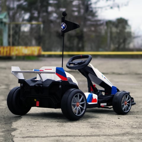 Kart electric pentru copii  BMW Motosport  putere 500W, sasiu ajustabil, Alb [4]
