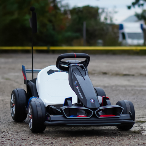 Kart electric pentru copii  BMW Motosport  putere 500W, sasiu ajustabil, Gri [2]