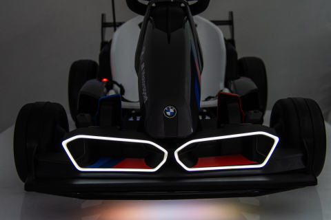 Kart electric pentru copii  BMW Motosport  putere 500W, sasiu ajustabil, Alb [20]