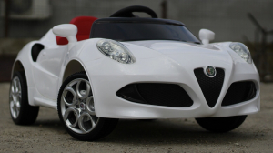 Masinuta electrica Alfa Romeo 4C 2x 15W STANDARD #Alb [2]