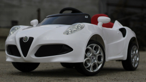 Masinuta electrica Alfa Romeo 4C 2x 15W STANDARD #Alb [3]