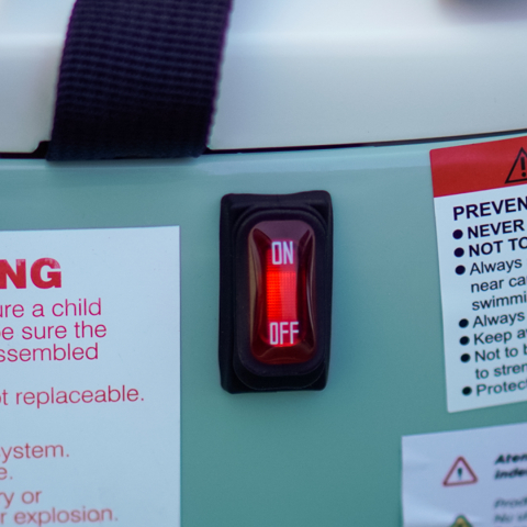 Masinuta busitoare cu telecomanda, Kinderauto UFO 360, 80W 12V, culoare verde [13]