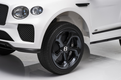 Masinuta electrica 4x4, pentru copii, Bentley Bentayga S 120W alba [1]
