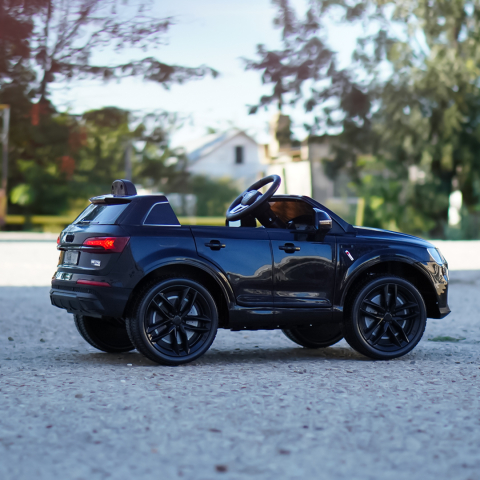 Masinuta electrica Audi Q7, neagra [9]
