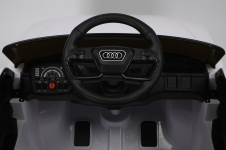 Masinuta electrica pentru copii Audi E-tron Sportback, cu echipare Premium, culoare alba [21]
