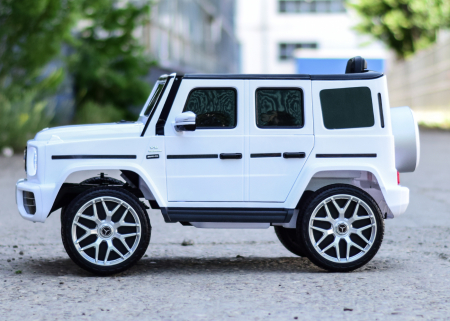 Masinuta electrica pentru copii Mercedes AMG G63 [4]