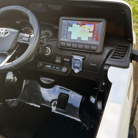 Masinuta electrica de politie, Toyota Hilux 4x4 180W 12V 14Ah PREMIUM, culoare Alba [15]