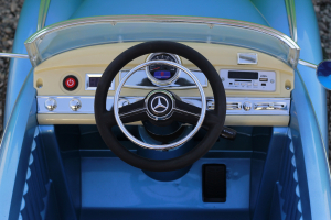 Masinuta electrica albastra pentru copii Mercedes 300S [6]