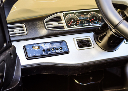 Masinuta electrica Mercedes M-class 4x4 140W 12V, scaun tapitat, culoare Negru [16]