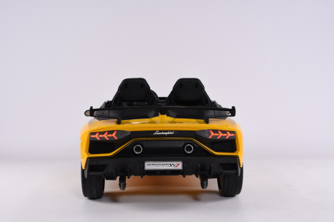 Masinuta electrica pentru 2 copii Lamborghini Aventador Xago 12V 90W Deluxe, Galben [26]