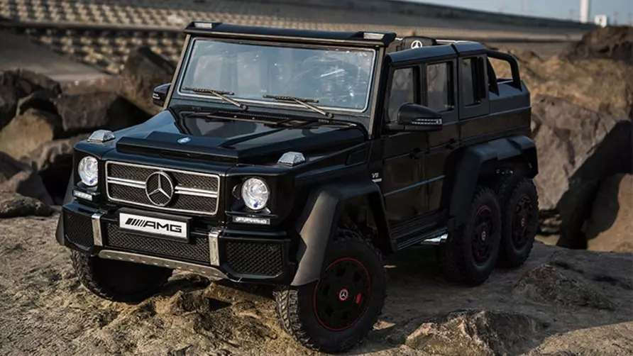 Masinuta electrica 2 copii Mercedes G63 6x6 270W, neagra [9]