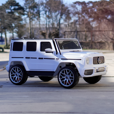 Masinuta electrica pentru 2 copii Mercedes G63 XXL 4x4 180W 12V PREMIUM culoare Alba [6]