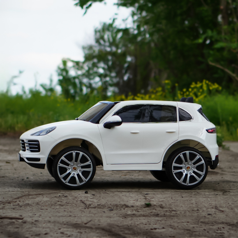 Masinuta electrica pentru 2 copii, Porsche Cayenne XXL, cu roti moi si scaun tapitat, 180W, 12V,  alba [7]
