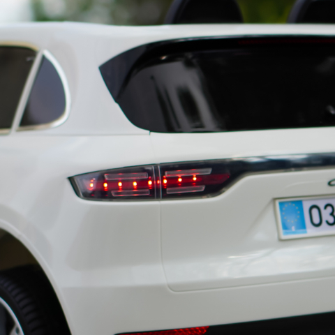 Masinuta electrica pentru 2 copii, Porsche Cayenne XXL, cu roti moi si scaun tapitat, 180W, 12V,  alba [17]